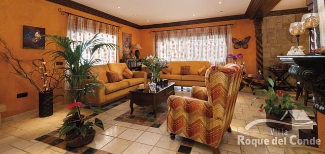 4 soveværelse Villa til salg i Roque del Conde, Adeje - € 1.595.000 (Ref: 7255973)