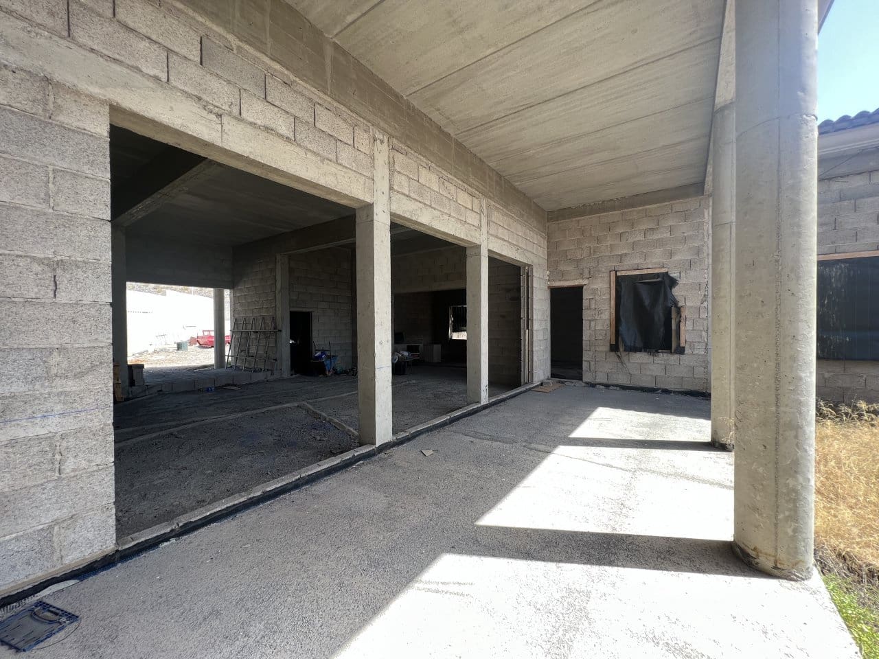 5 chambre Villa/Maison à vendre à Roque del Conde avec piscine - 2 199 000 € (Ref: 7255982)