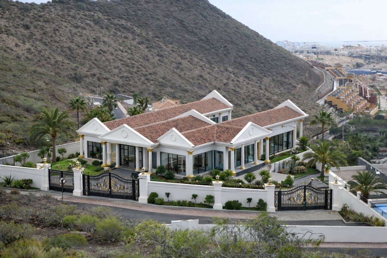 5 makuuhuone Huvila myytävänä paikassa Roque del Conde mukana uima-altaan - 2 199 000 € (Ref: 7255982)