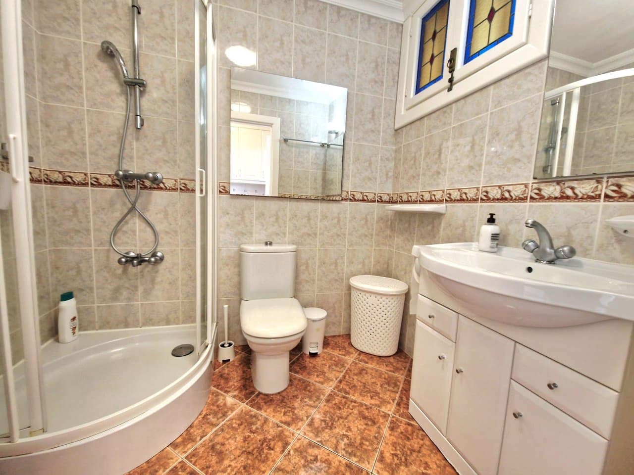 Studio til salgs i Playa de las Americas med svømmebasseng - € 365 000 (Ref: 7383380)