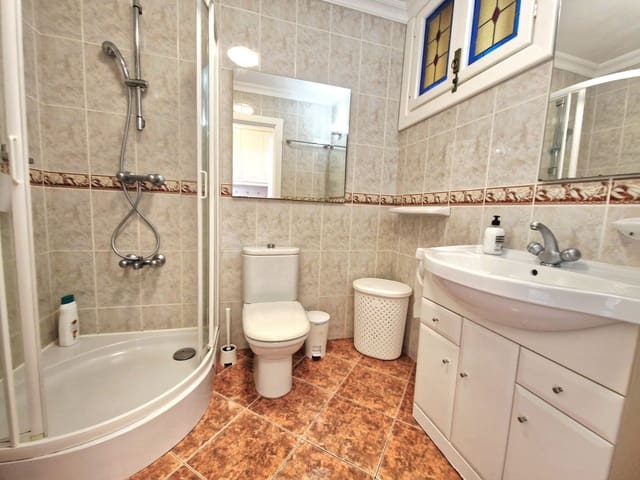 Studio te koop in Playa de las Americas, Arona met zwembad - € 365.000 (Ref: 7383380)