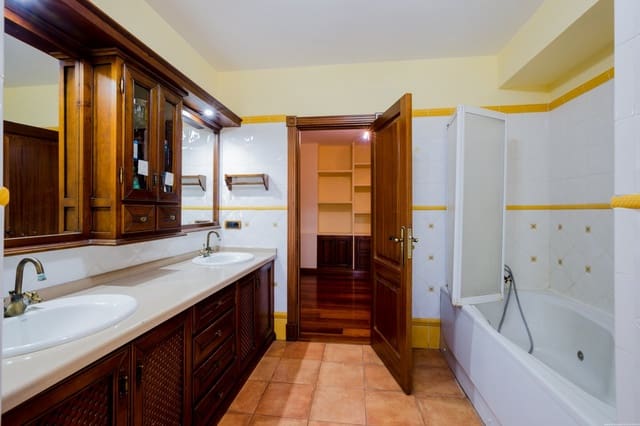 4 slaapkamer Villa te koop in Jama, Vilaflor met zwembad - € 970.000 (Ref: 7400167)