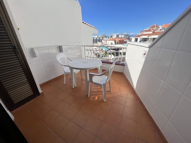1 bedroom Apartment for sale in Los Cristianos, Arona with pool - € 279,500 (Ref: 7580608)