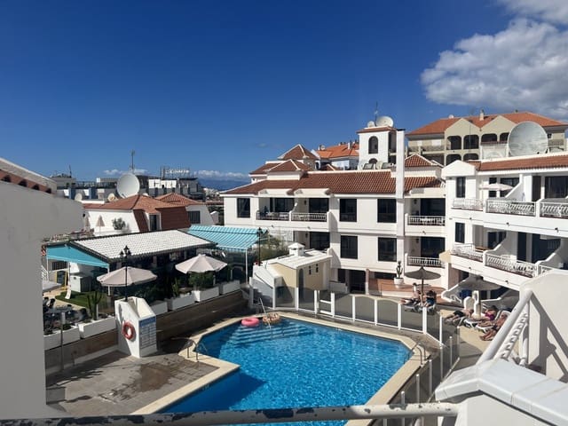 1 bedroom Apartment for sale in Los Cristianos, Arona with pool - € 279,500 (Ref: 7580608)