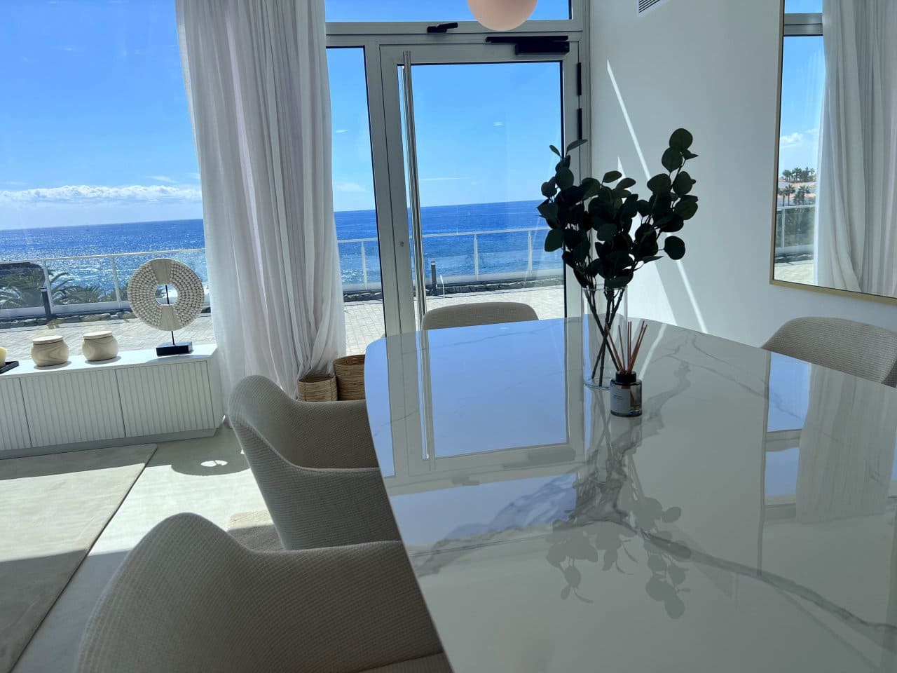 2 bedroom Apartment for sale in Playa San Juan with pool - € 930,000 (Ref: 7588593)