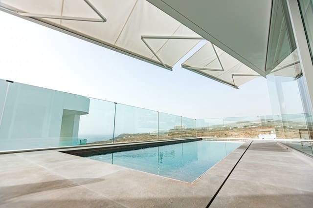 3 sovrum Villa till salu i Callao Salvaje, Adeje med pool - 1 490 000 € (Ref: 7628183)