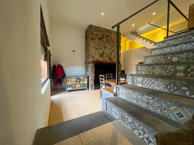 2 slaapkamer Halfvrijstaande villa te koop in El Roque, San Miguel de Abona - € 268.000 (Ref: 7884424)