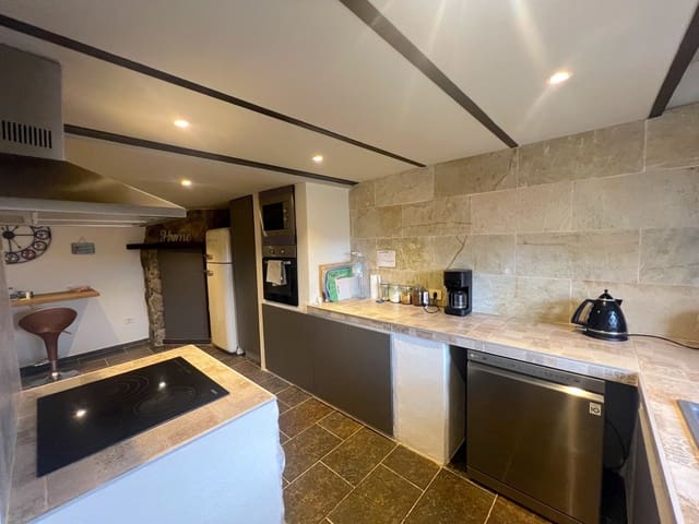 2 slaapkamer Halfvrijstaande villa te koop in El Roque, San Miguel de Abona - € 268.000 (Ref: 7884424)