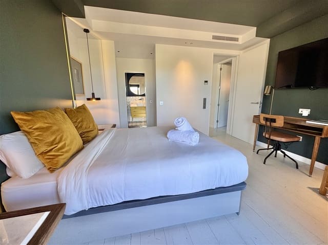 3 sovrum Villa till salu i Amarilla Golf, San Miguel de Abona med pool - 1 499 000 € (Ref: 7901744)