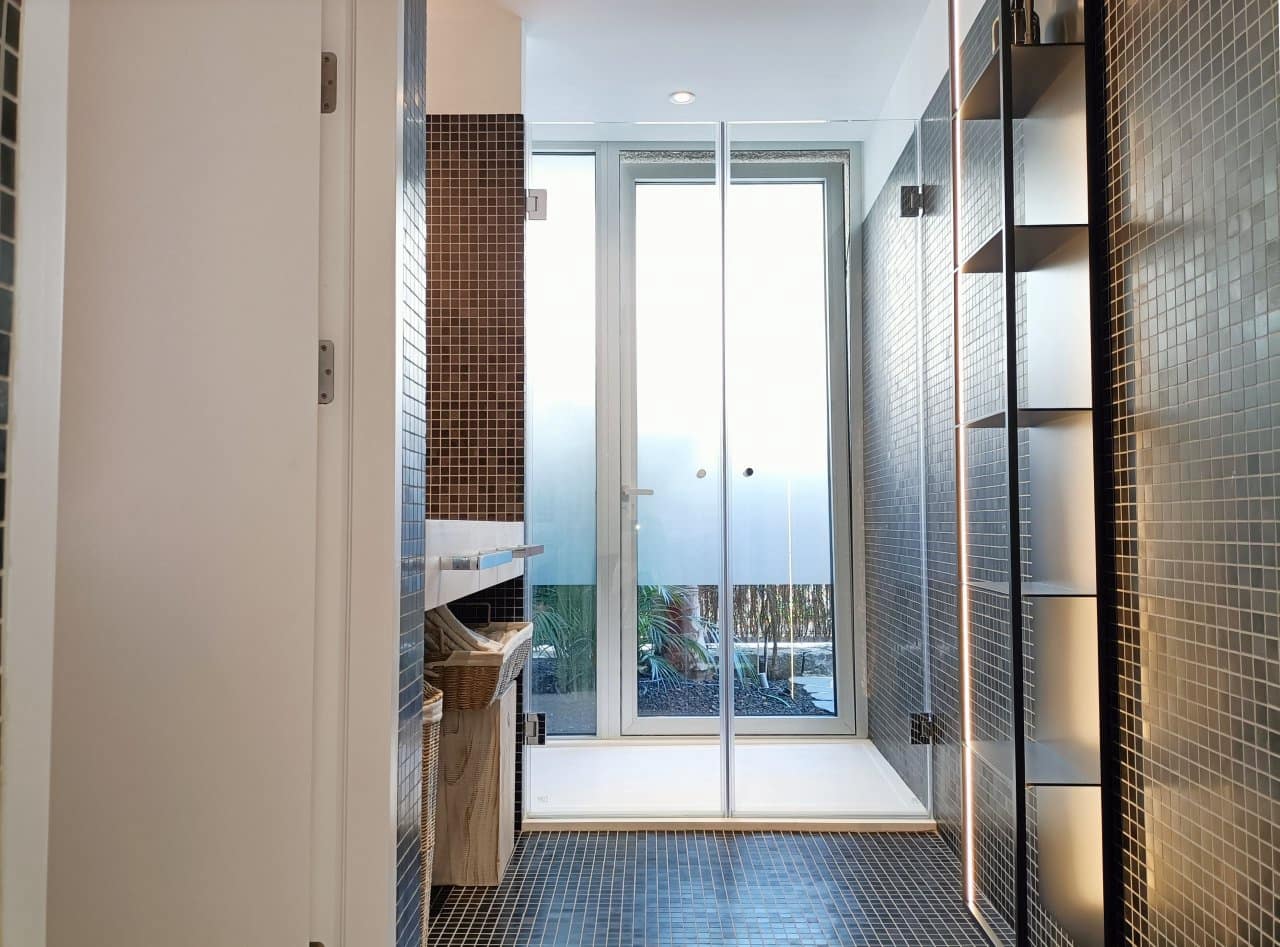 3 sovrum Villa till salu i Guia de Isora med pool - 2 300 000 € (Ref: 8049999)