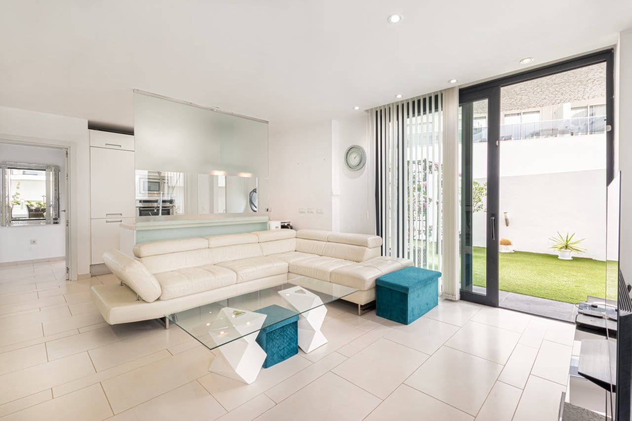 2 bedroom Apartment for sale in Palm-Mar with pool - € 545,000 (Ref: 8359663)