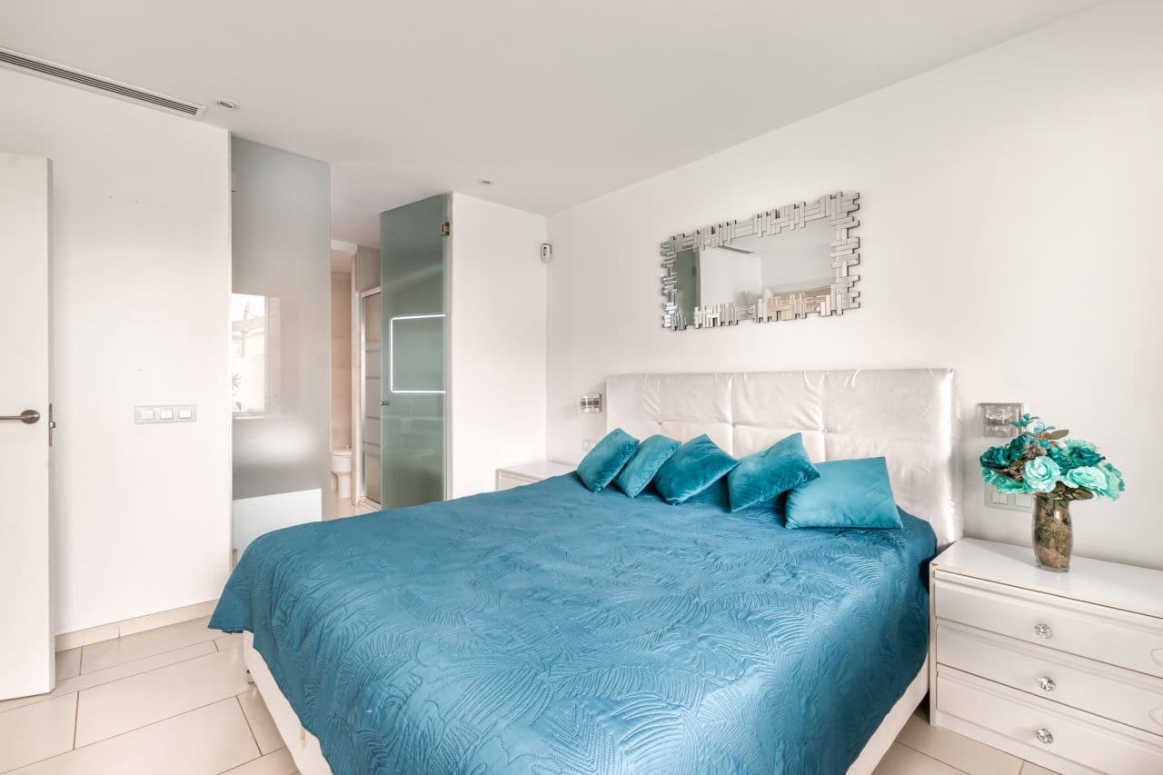 2 bedroom Apartment for sale in Palm-Mar with pool - € 545,000 (Ref: 8359663)