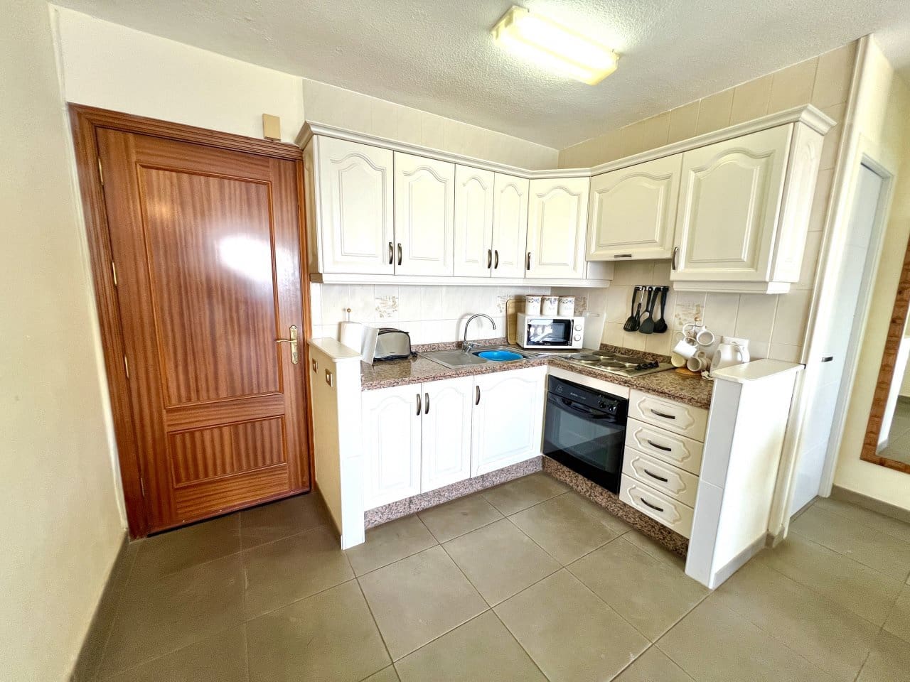 1 soverom Leilighet til salgs i Los Cristianos med svømmebasseng - € 350 000 (Ref: 8612542)