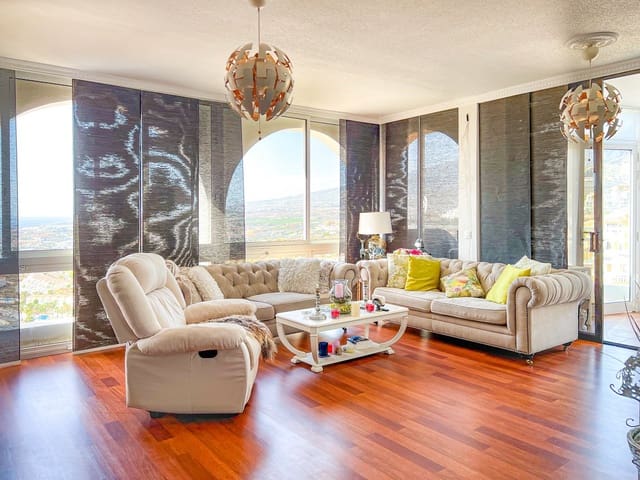 5 soverom Hus til salgs i San Eugenio Alto, Adeje - € 625 000 (Ref: 8737638)