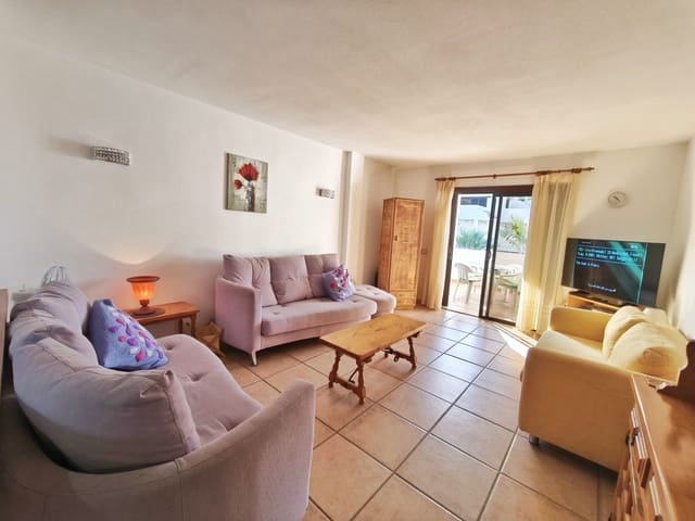 1 makuuhuone Huoneisto myytävänä paikassa Los Cristianos, Arona mukana uima-altaan - 320 000 € (Ref: 8817469)