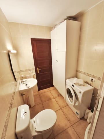 1 makuuhuone Huoneisto myytävänä paikassa Los Cristianos, Arona mukana uima-altaan - 320 000 € (Ref: 8817469)