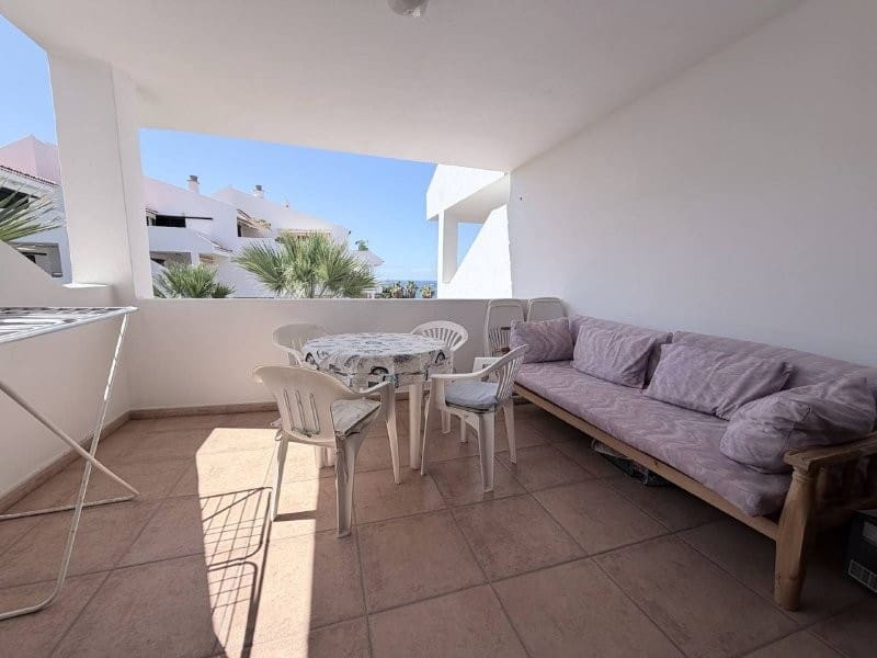 1 sovrum Lägenhet till salu i Los Cristianos med pool - 295 000 € (Ref: 8817469)