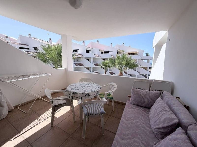 1 sovrum Lägenhet till salu i Los Cristianos med pool - 295 000 € (Ref: 8817469)