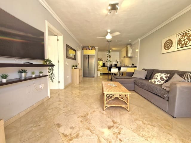 2 sypialnia Apartament na sprzedaż w Playa de las Americas, Arona z basenem - 690 000 € (Ref: 8849261)