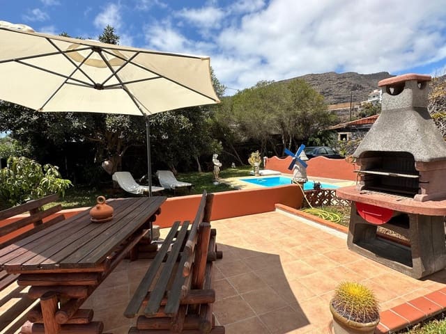 3 soveværelse Villa til salg i Santiago del Teide med swimmingpool - € 1.100.000 (Ref: 8939397)