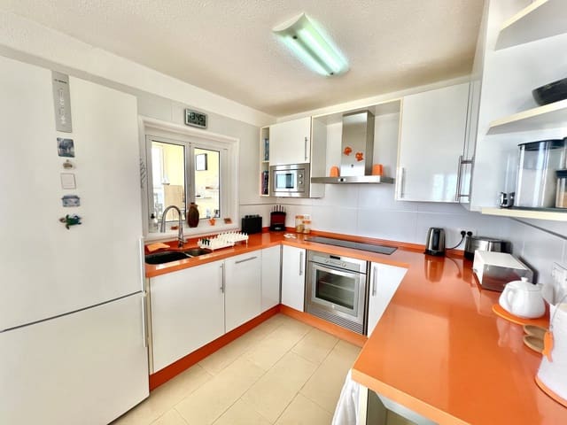 5 bedroom Townhouse for sale in Torviscas, Adeje - € 699,500 (Ref: 8948789)