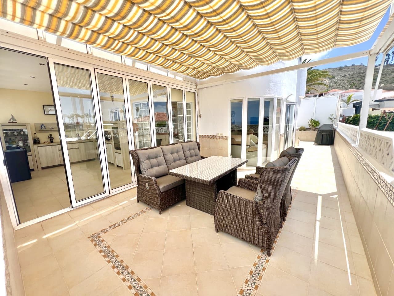 5 soveværelse Byhus til salg i Torviscas - € 699.500 (Ref: 8948789)