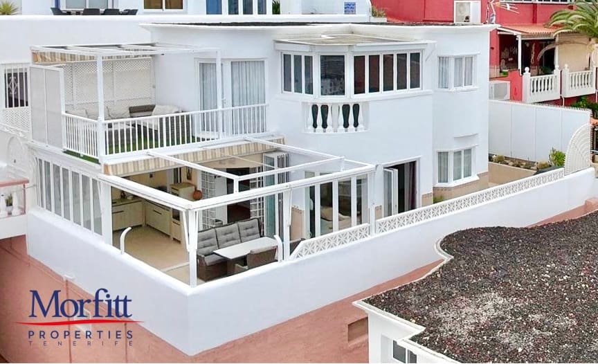 5 soveværelse Byhus til salg i Torviscas - € 699.500 (Ref: 8948789)