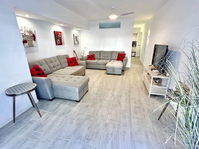 1 sypialnia Apartament na sprzedaż w San Eugenio Bajo, Adeje z basenem - 335 000 € (Ref: 9001562)