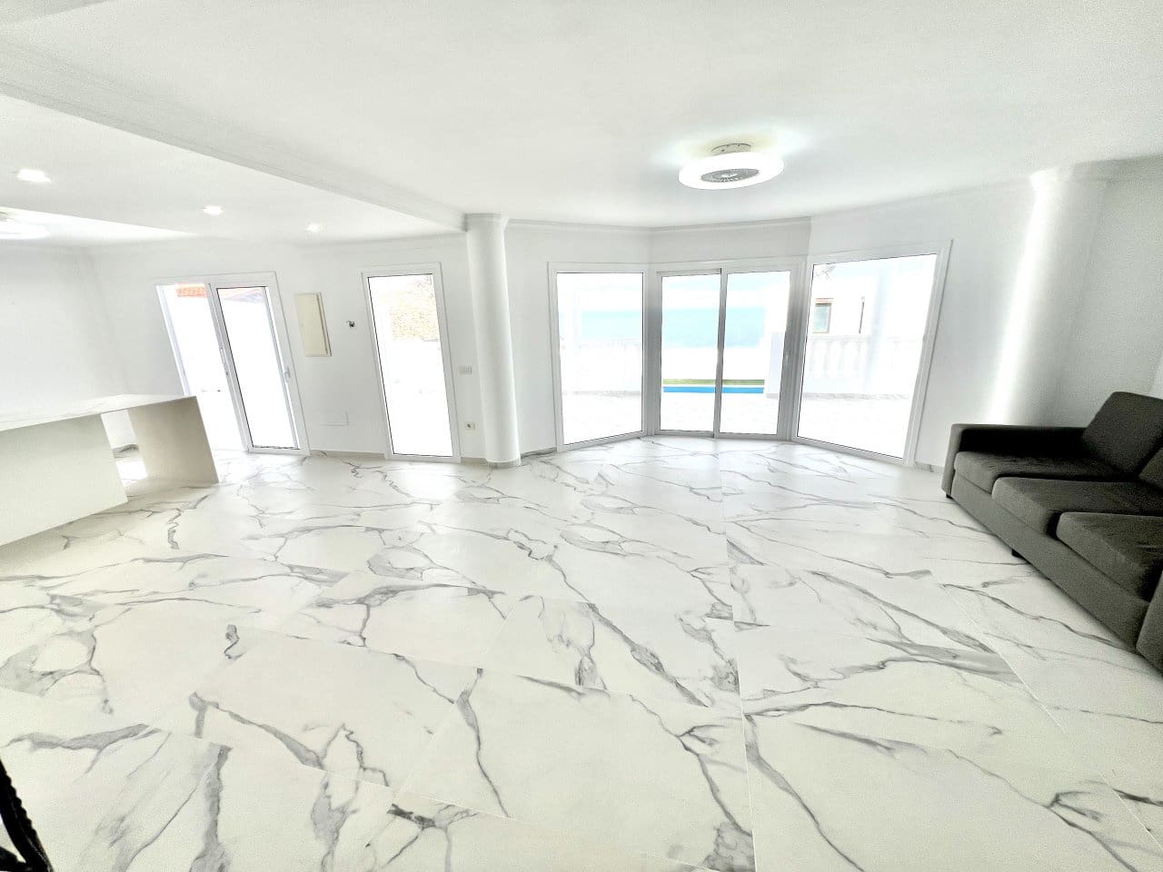 4 soveværelse Villa til salg i Roque del Conde med swimmingpool - € 1.495.000 (Ref: 9004651)