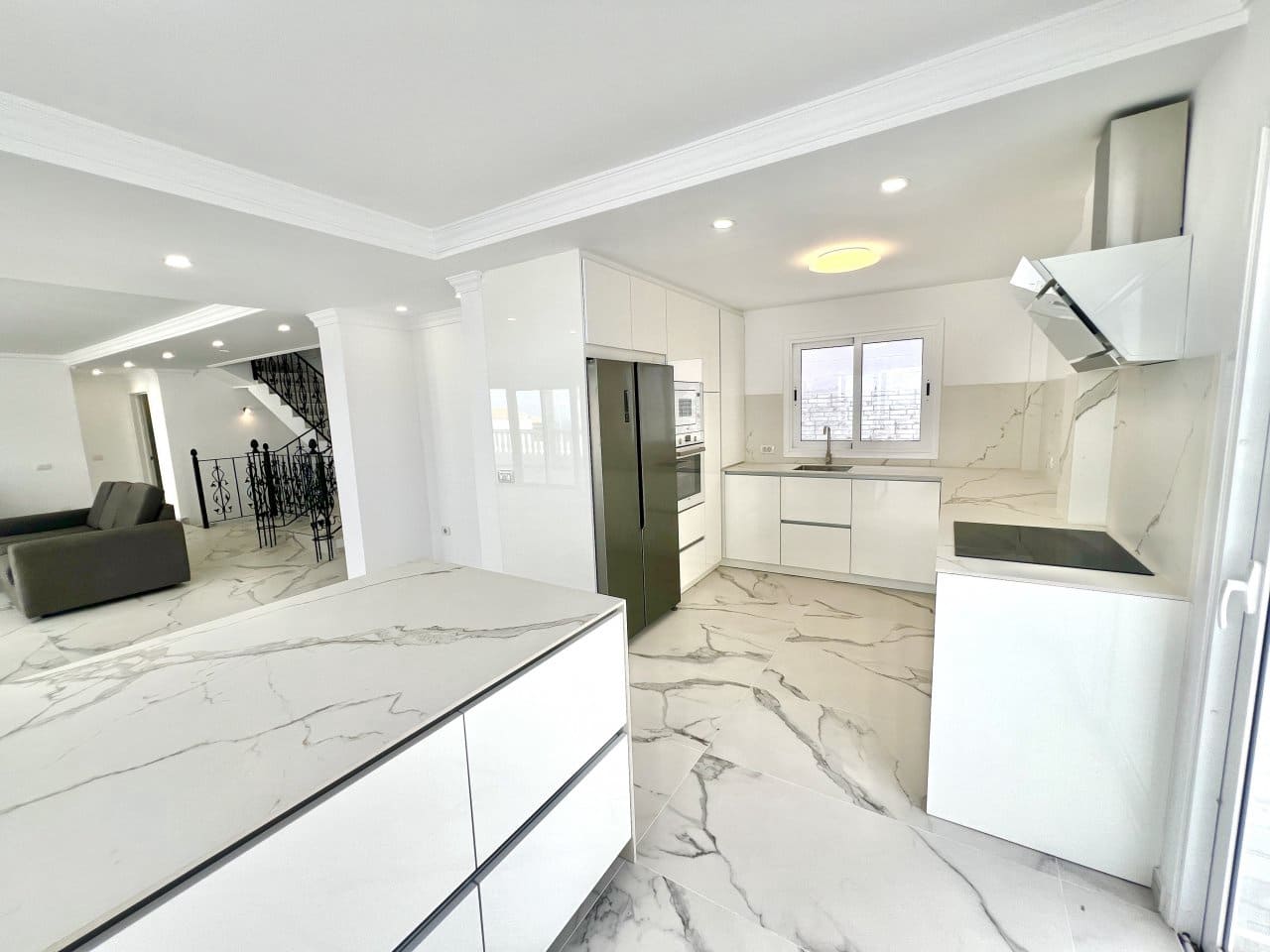 4 soveværelse Villa til salg i Roque del Conde med swimmingpool - € 1.495.000 (Ref: 9004651)