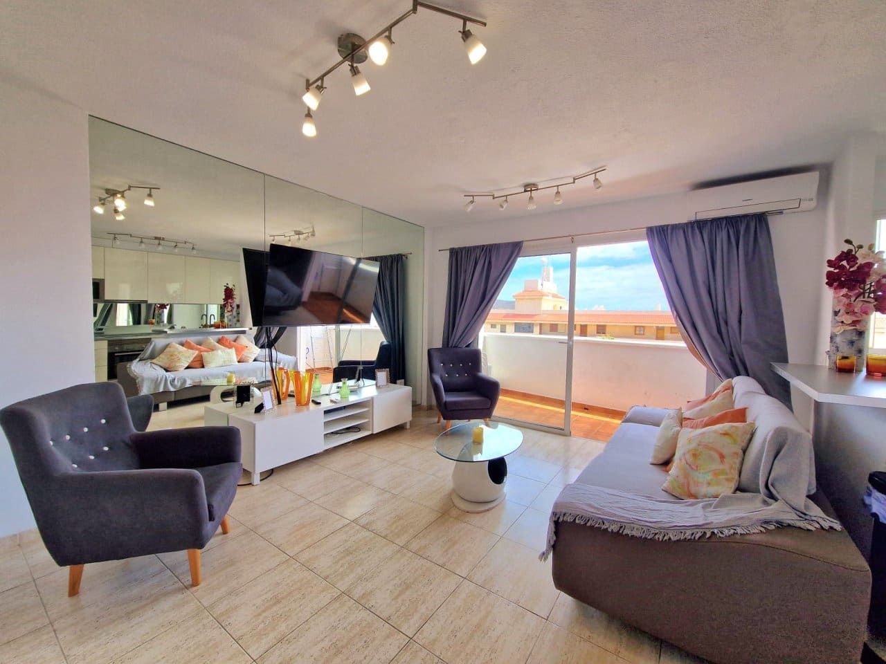 3 soverom Leilighet til salgs i Los Cristianos - € 399 000 (Ref: 9041564)