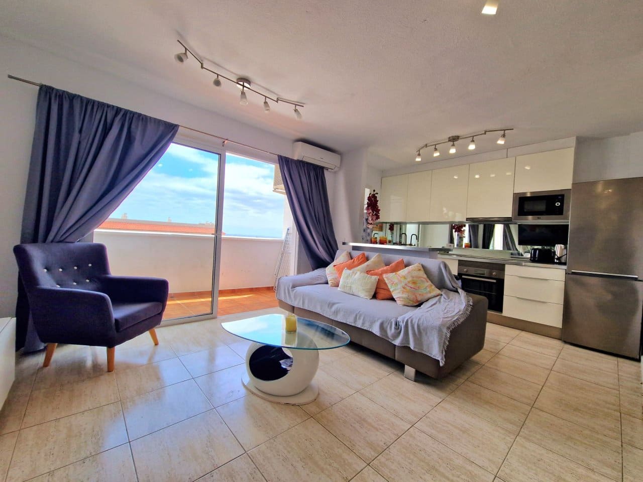 3 soverom Leilighet til salgs i Los Cristianos - € 399 000 (Ref: 9041564)