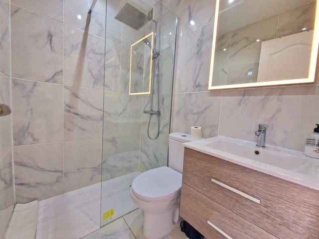 3 soverom Leilighet til salgs i Los Cristianos, Arona - € 399 000 (Ref: 9041564)