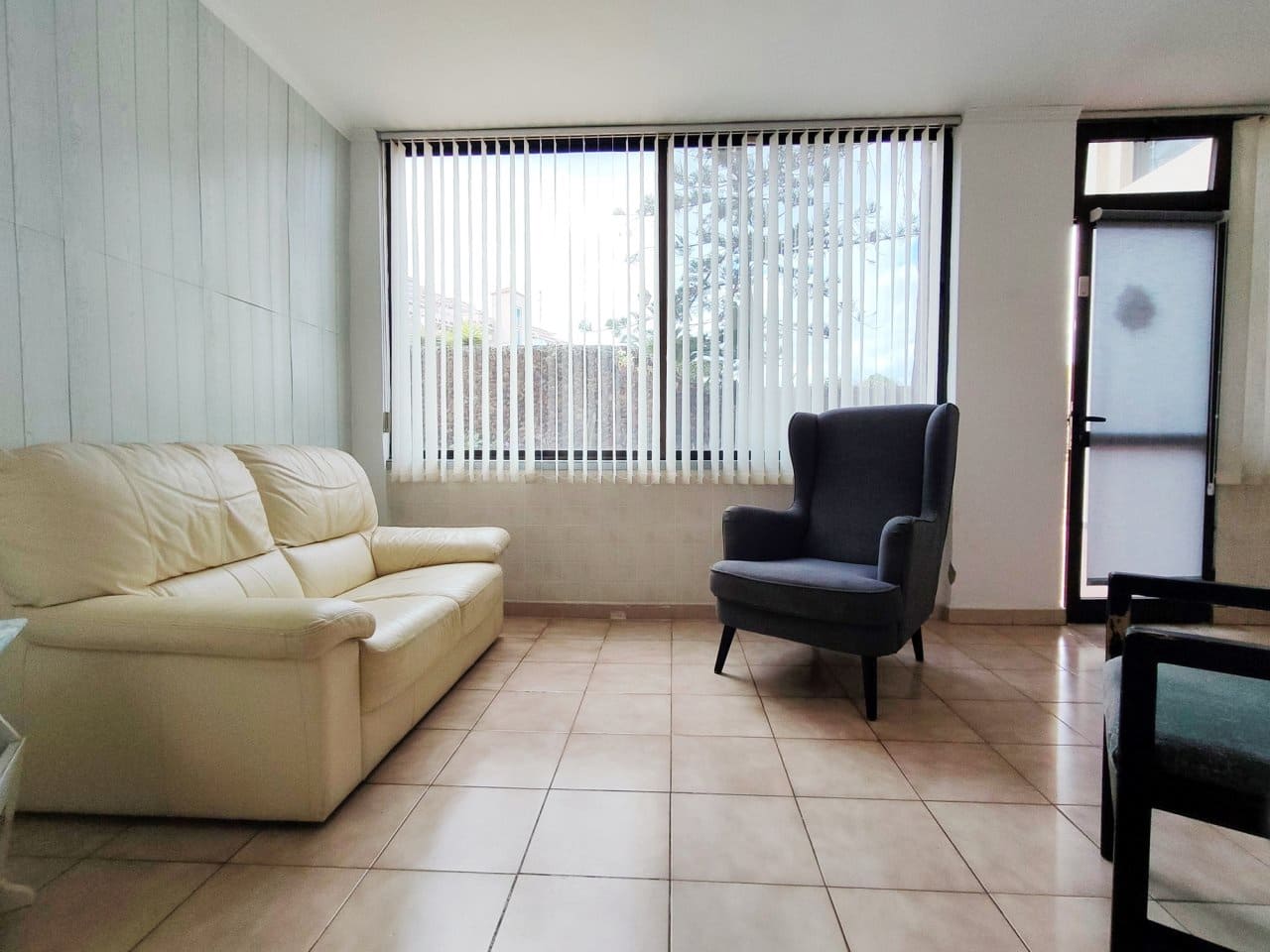 2 bedroom Apartment for sale in Los Cristianos - € 315,000 (Ref: 9141550)