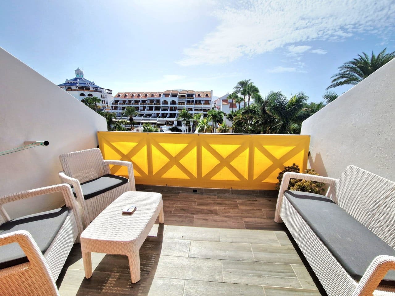 1 soveværelse Lejlighed til salg i Playa de las Americas med swimmingpool - € 449.950 (Ref: 9149185)