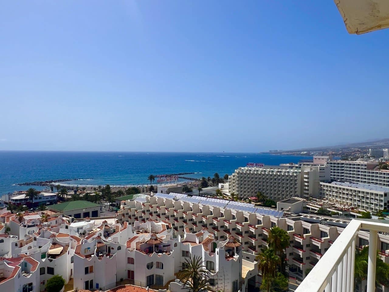 1 soverom Leilighet til salgs i Playa de las Americas med svømmebasseng - € 325 000 (Ref: 9162226)