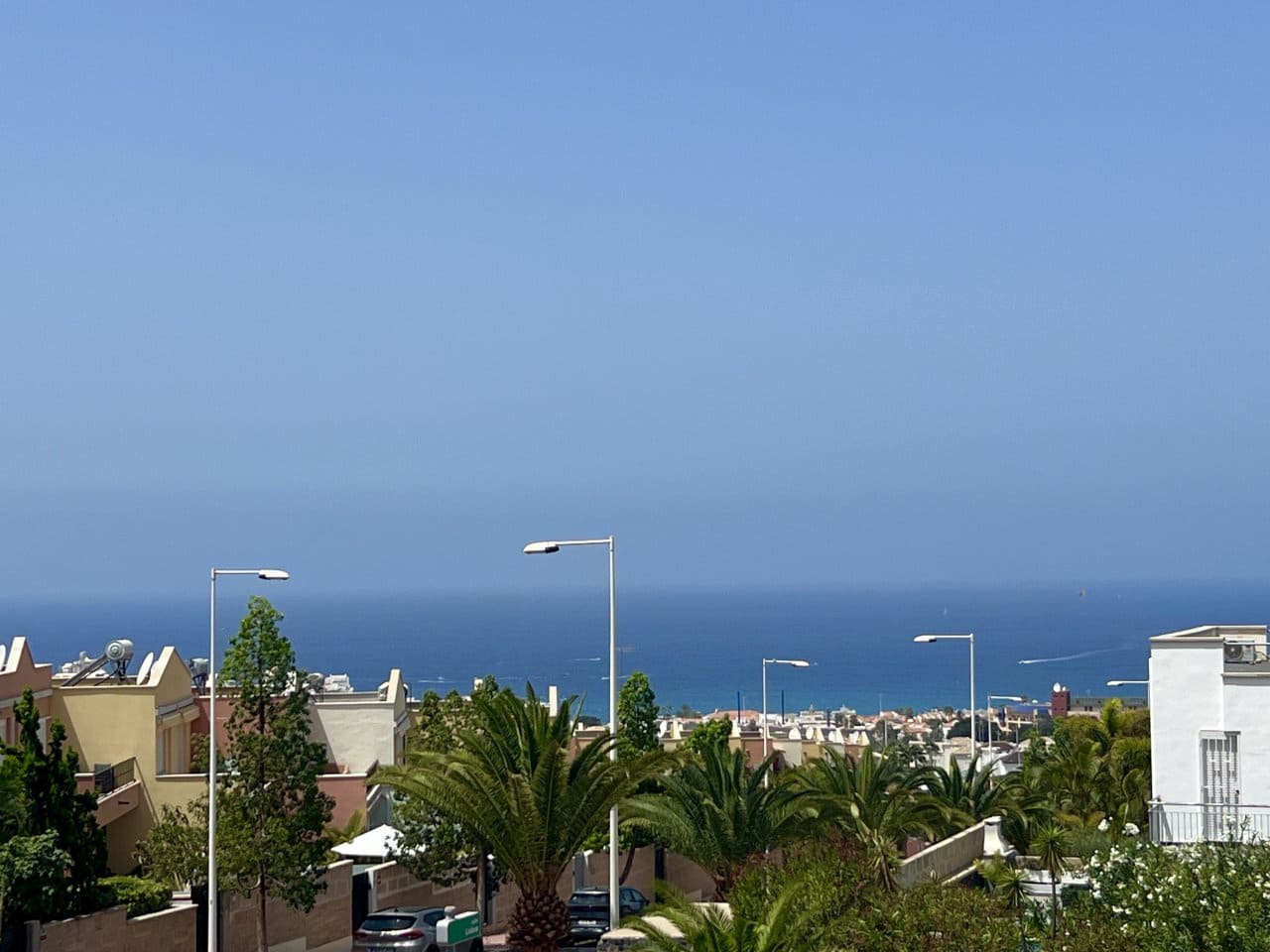 3 soveværelse Semi-Rækkehus til salg i El Madronal - € 820.000 (Ref: 9176414)