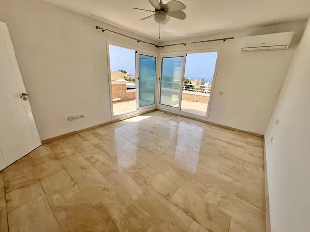 3 sovrum Semi-fristående Villa till salu i El Madroñal, Adeje - 820 000 € (Ref: 9176414)