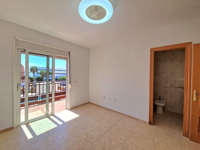 2 sovrum Hus till salu i Playa del Duque, Adeje med pool - 640 000 € (Ref: 9206410)