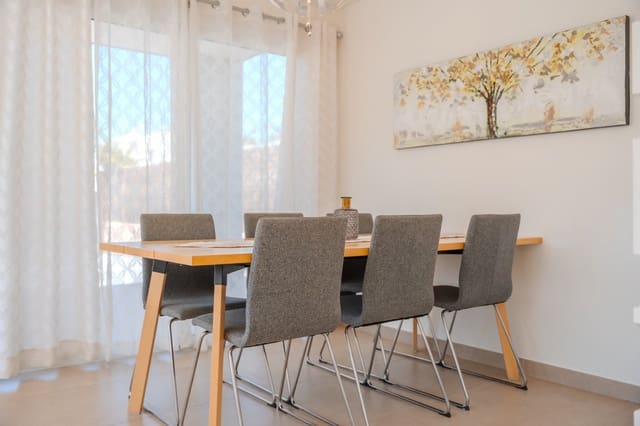 3 bedroom Villa for sale in Playa Paraiso, Adeje - € 1,175,000 (Ref: 9236401)