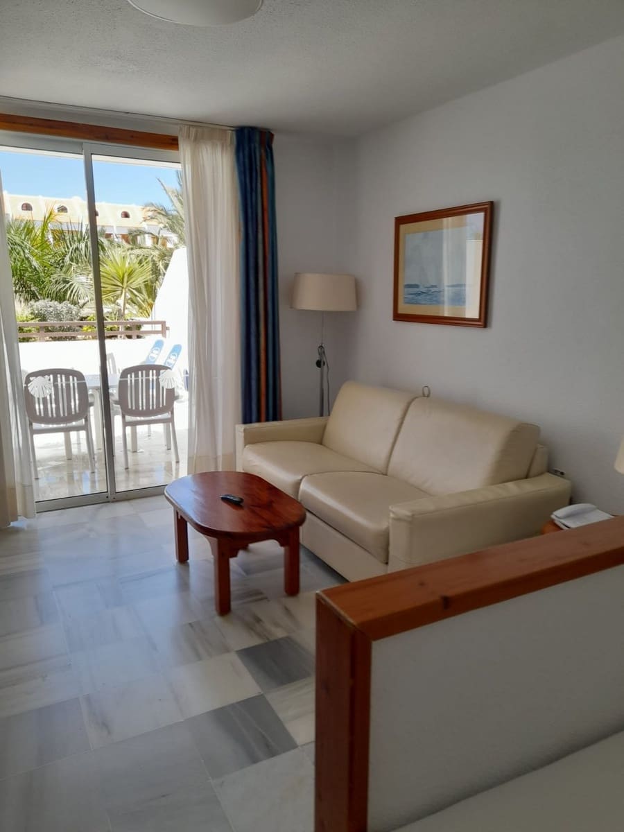 Studio for sale in Playa de las Americas - € 359,950 (Ref: 9248173)