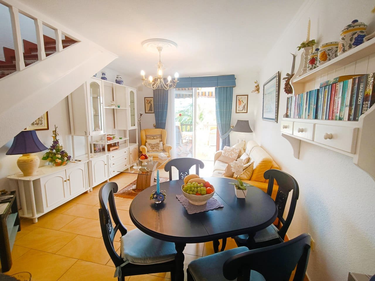 1 makuuhuone Huoneisto myytävänä paikassa Playa de las Americas - 499 000 € (Ref: 9322571)