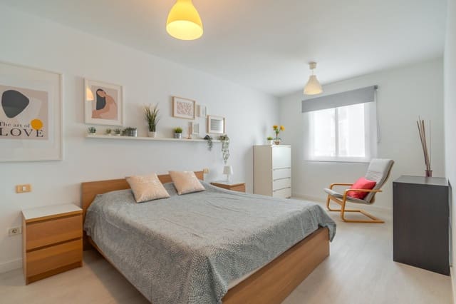 2 bedroom Apartment for sale in Armeñime, Adeje with garage - € 265,000 (Ref: 9378907)