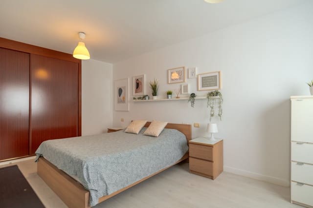 2 bedroom Apartment for sale in Armeñime, Adeje with garage - € 265,000 (Ref: 9378907)