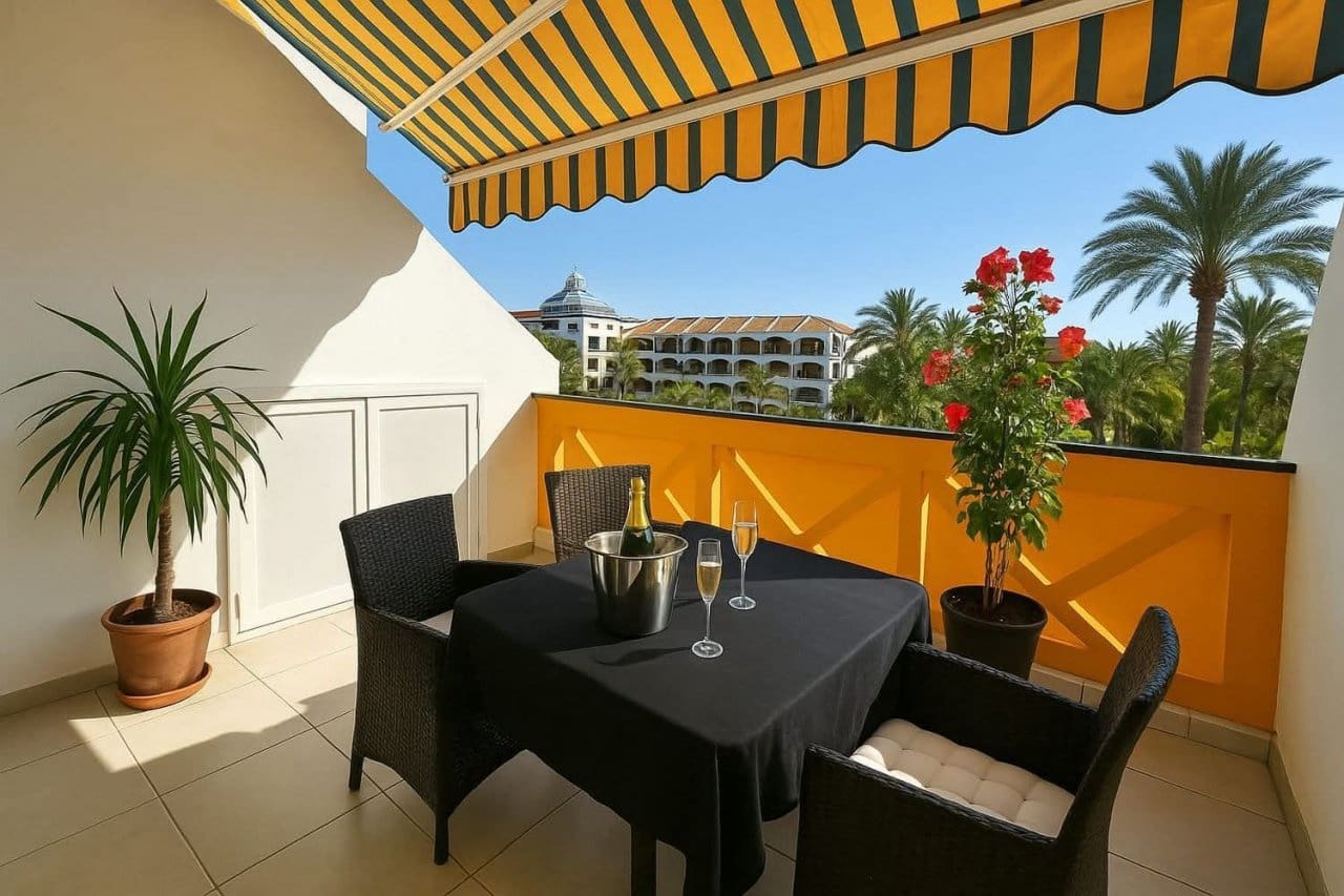 1 sovrum Lägenhet till salu i Playa de las Americas med pool - 495 000 € (Ref: 9407954)