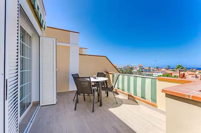 1 soveværelse Lejlighed til salg i Playa del Duque, Adeje - € 580.000 (Ref: 9461956)