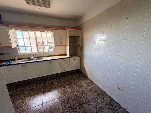 3 makuuhuone Huvila myytävänä paikassa Los Menores, Adeje - 250 000 € (Ref: 9468300)