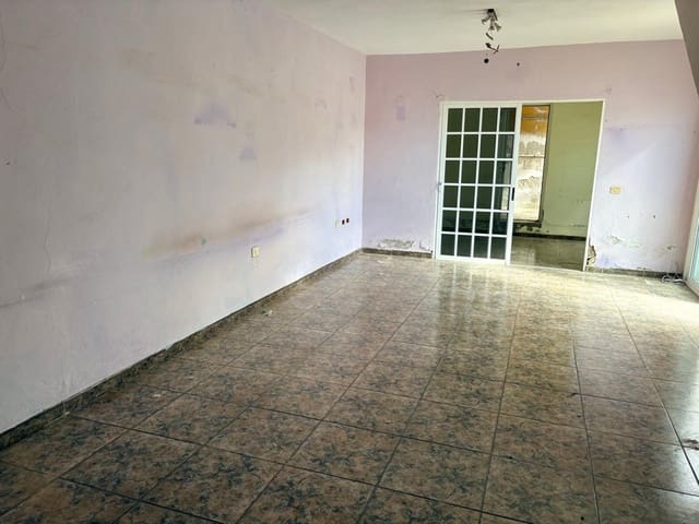 3 makuuhuone Huvila myytävänä paikassa Los Menores, Adeje - 250 000 € (Ref: 9468300)