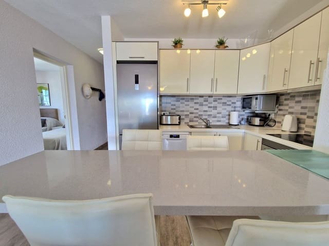 2 soverom Leilighet til salgs i Los Cristianos, Arona - € 425 000 (Ref: 9555513)