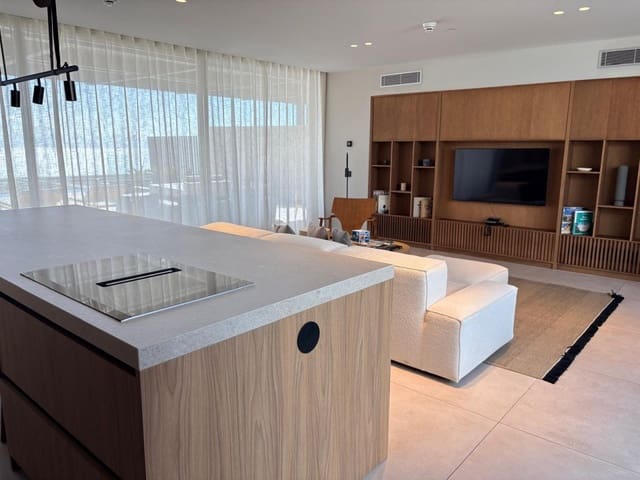 3 soveværelse Villa til salg i Adeje med swimmingpool - € 2.200.000 (Ref: 9568316)